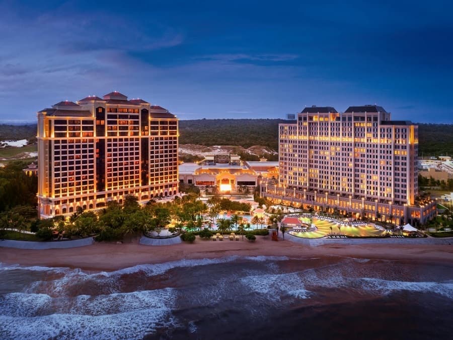 7 Doanh Nghiệp Được Cấp Phép Kinh Doanh Casino Giở "Ra Sao"? 13 Casino Hồ Tràm không thua kém gì Las Vegas